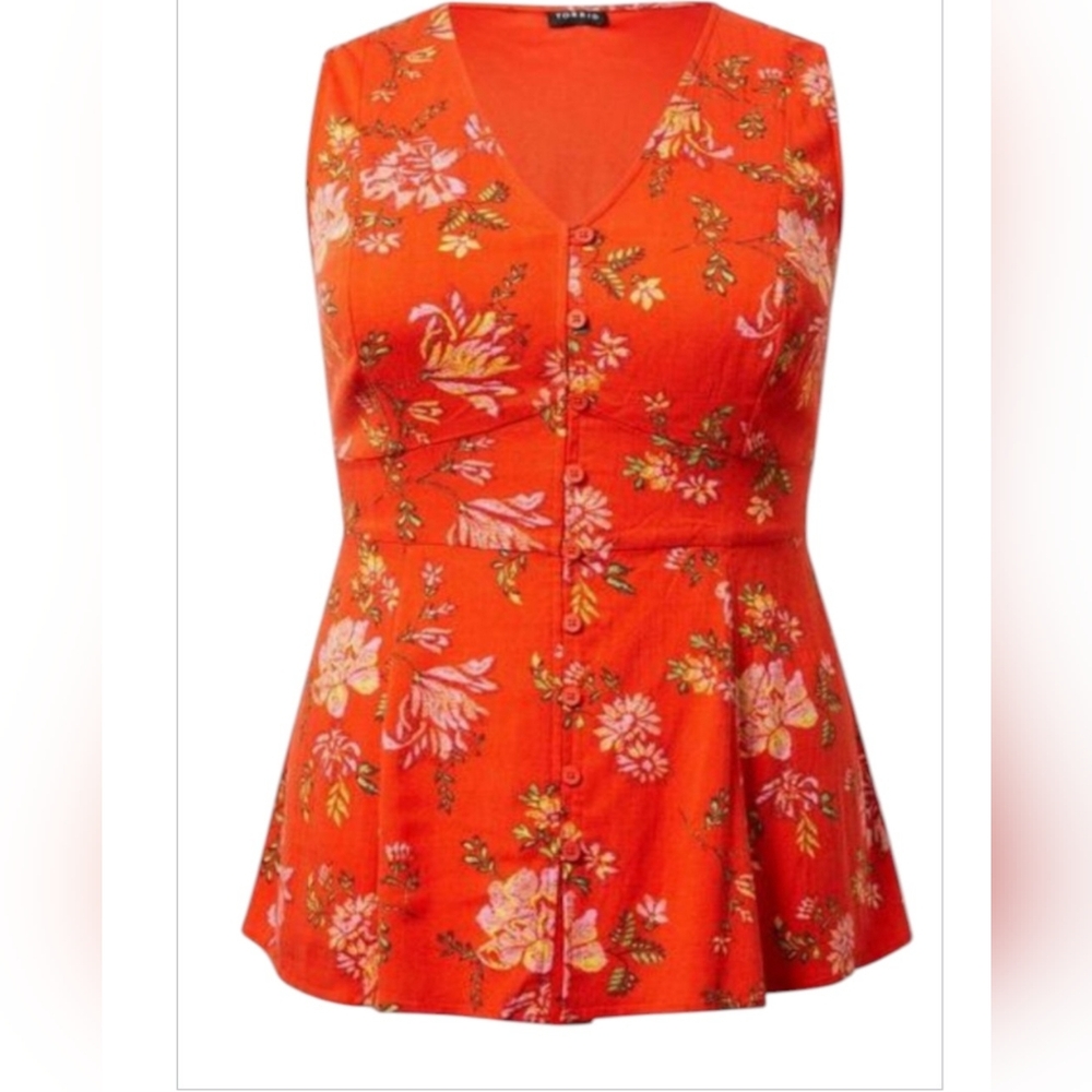 NWT Torrid Button up with waist detail tank